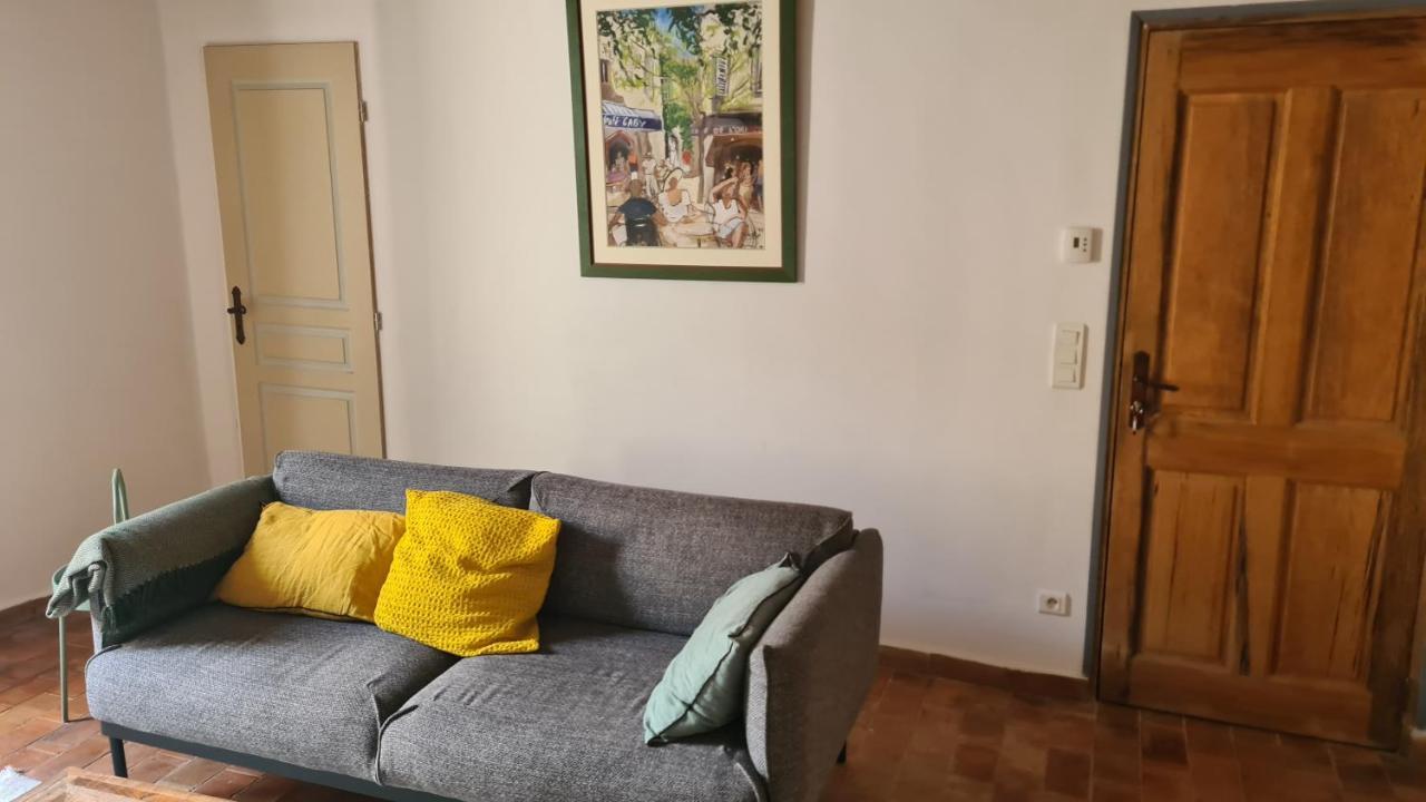Cocon Du Papillon A Lourmarin Apartment Exterior photo